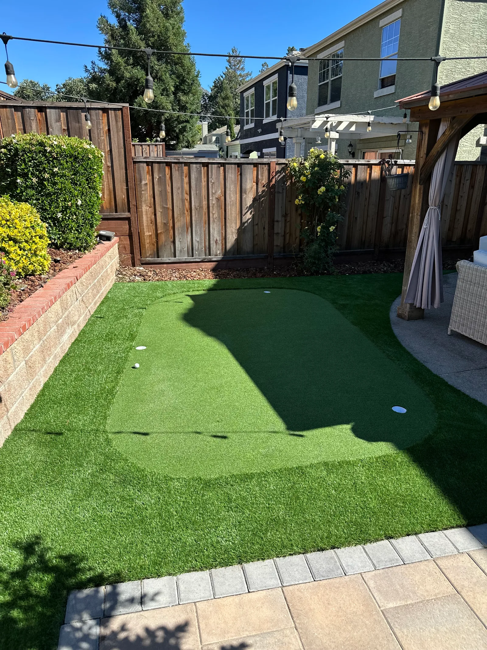 Turf and Putting Green - Clayton Project