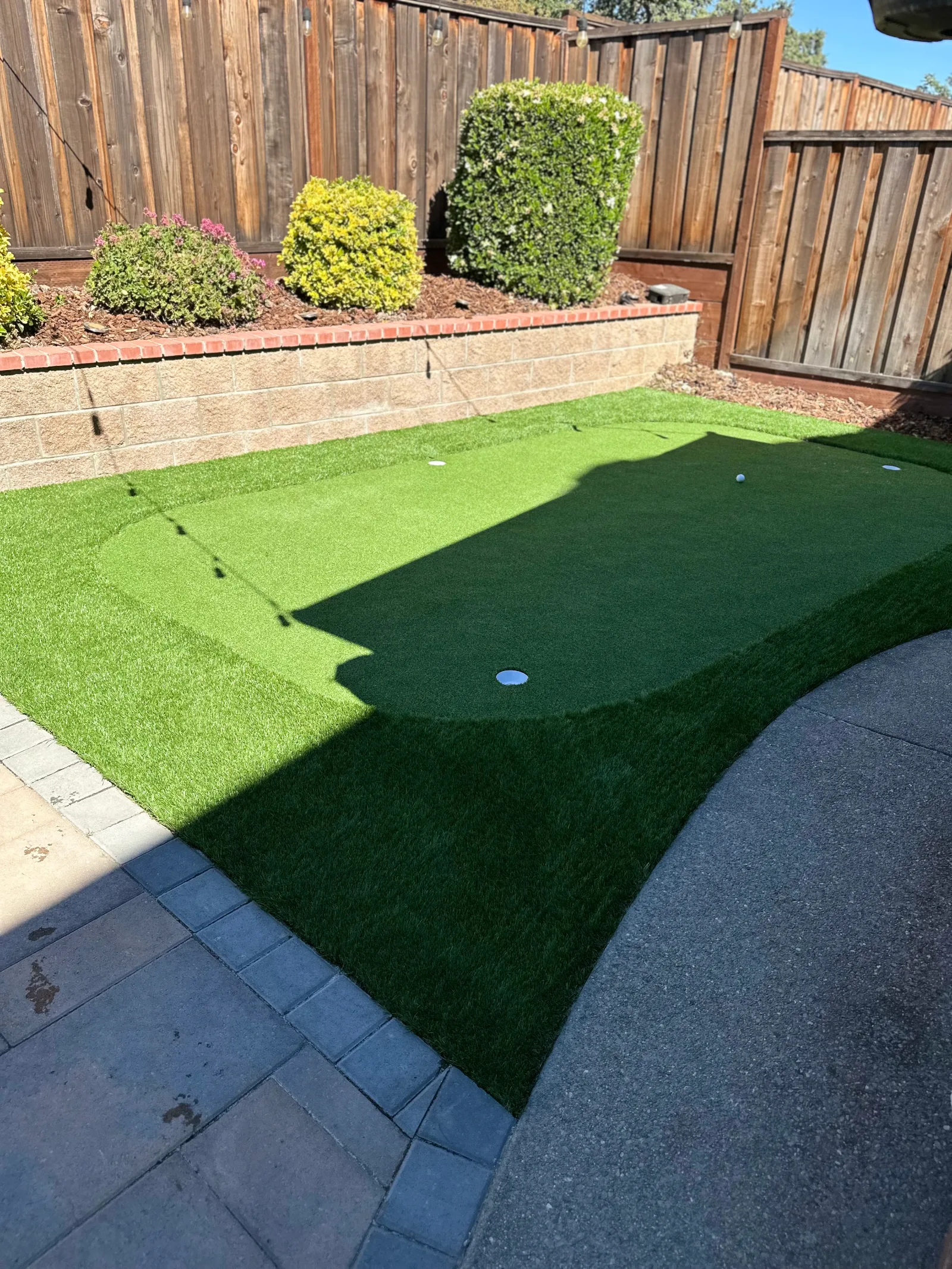 Turf and Putting Green - Clayton Project
